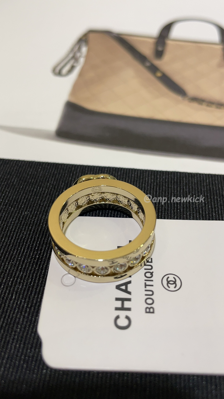Chanel Hollowed Out Rhinestone Gold Cc Ring (4) - www.newkick.org